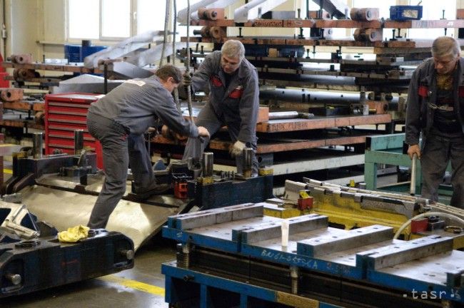 Analysts: Slovakia's Industrial Growth Decelerated in June