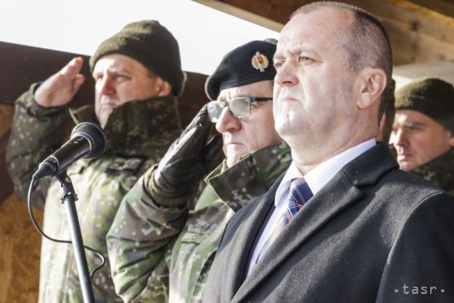 Defence Minister Gajdos Joins Slovak National Party