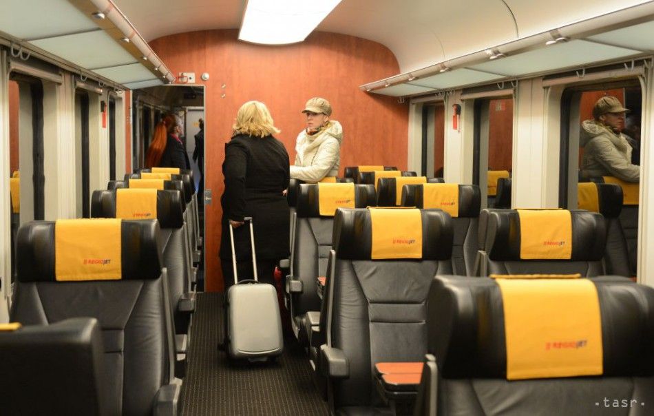 RegioJet Boosts Capacity of Trains on Bratislava-Komarno Route