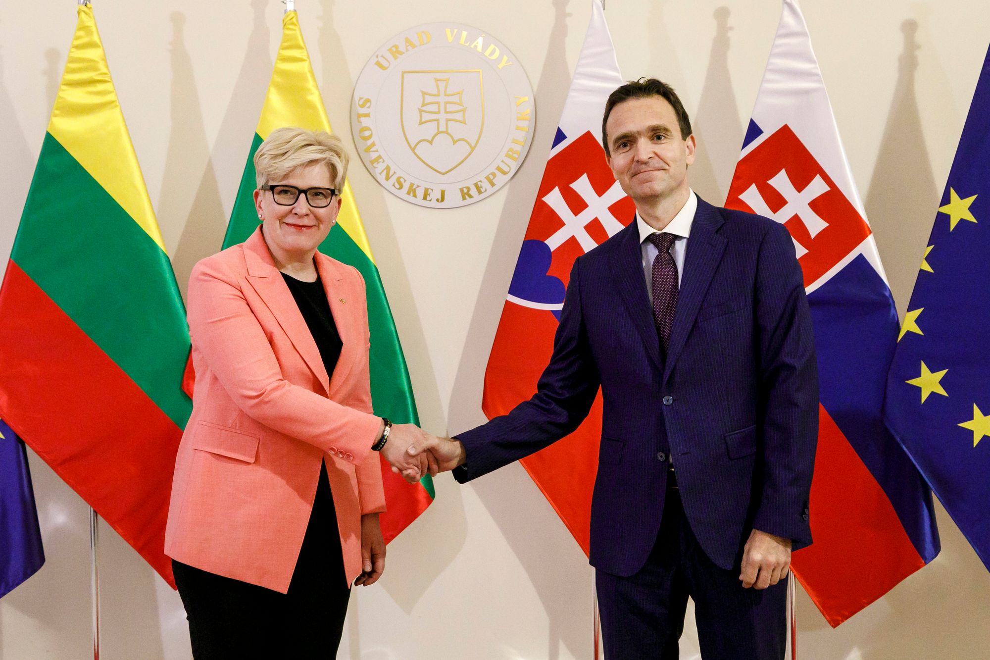 Photo of Slovensko bude podporovať Ukrajinu vo všetkých frontových líniách