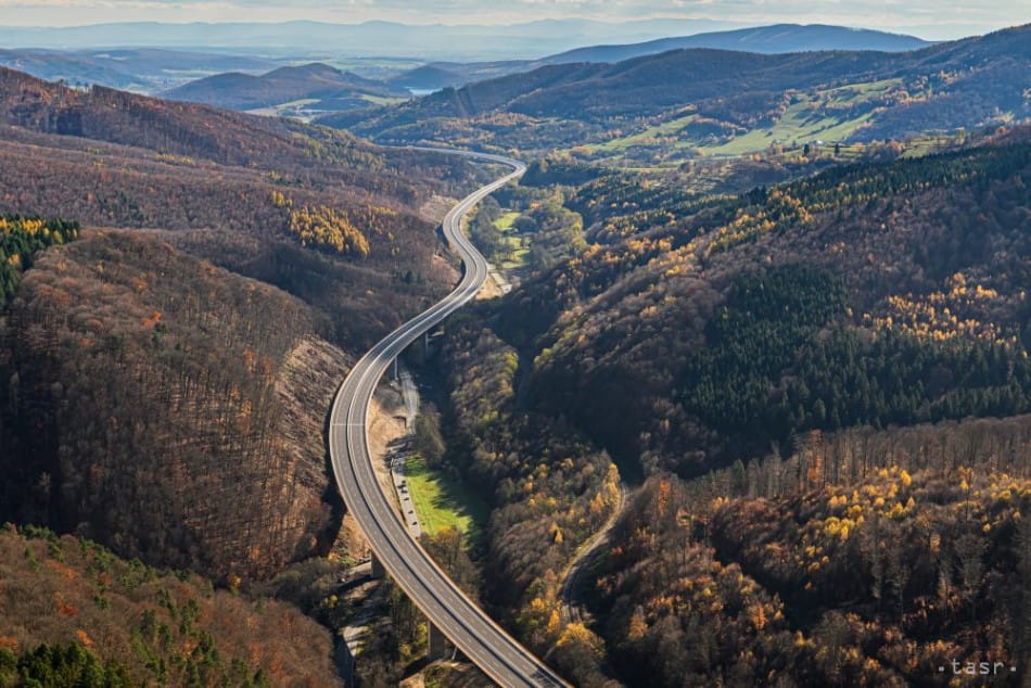 Section of R2 Expressway between Krivan and Mytna Now Open to Traffic