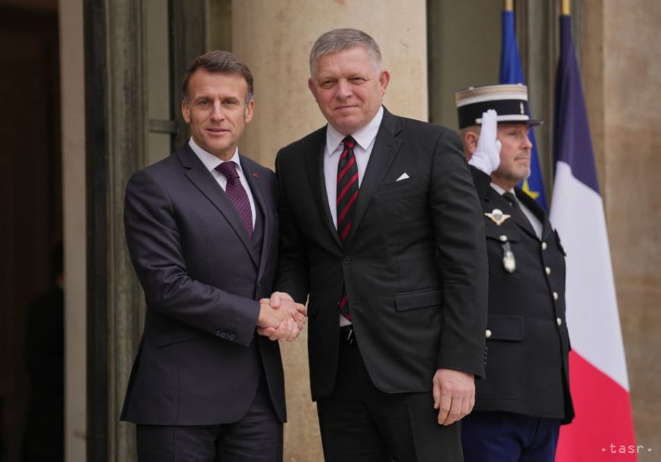 Fico Meets Macron in Paris to Discuss Nuclear Energy, Defence and Ukraine