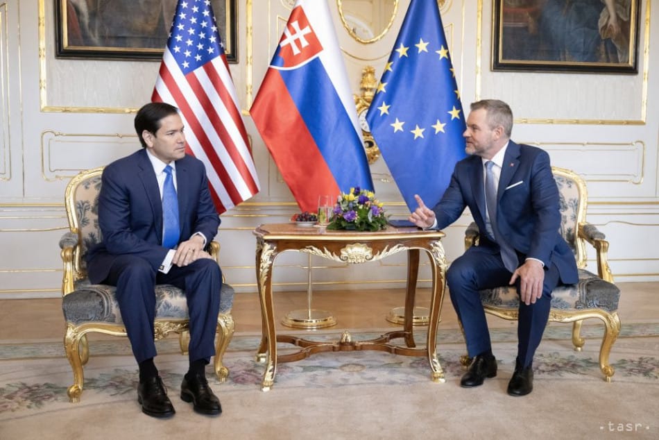 President Discusses Energy, Defence and Security Issues with Secretary Rubio