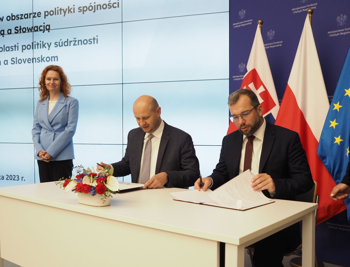 Investment Minister Balik Signs Memorandum on Cooperation with Poland