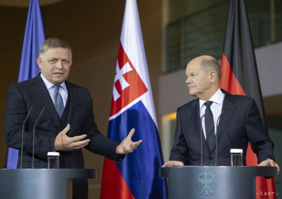 Fico: Slovak-German Relations Not Burdened by Opinions on War in Ukraine