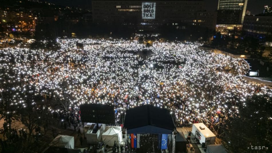 Rallies in Memory of Kuciak and Kusnirova Held across Slovakia