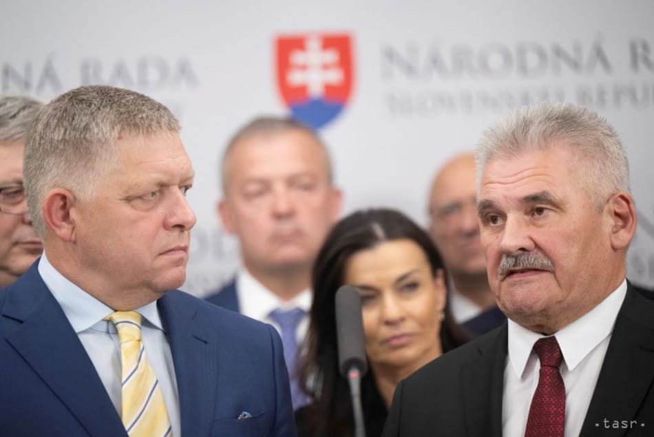 Premier: If Constitutional Amendment Doesn't Pass on Thursday, We'll End This Topic
