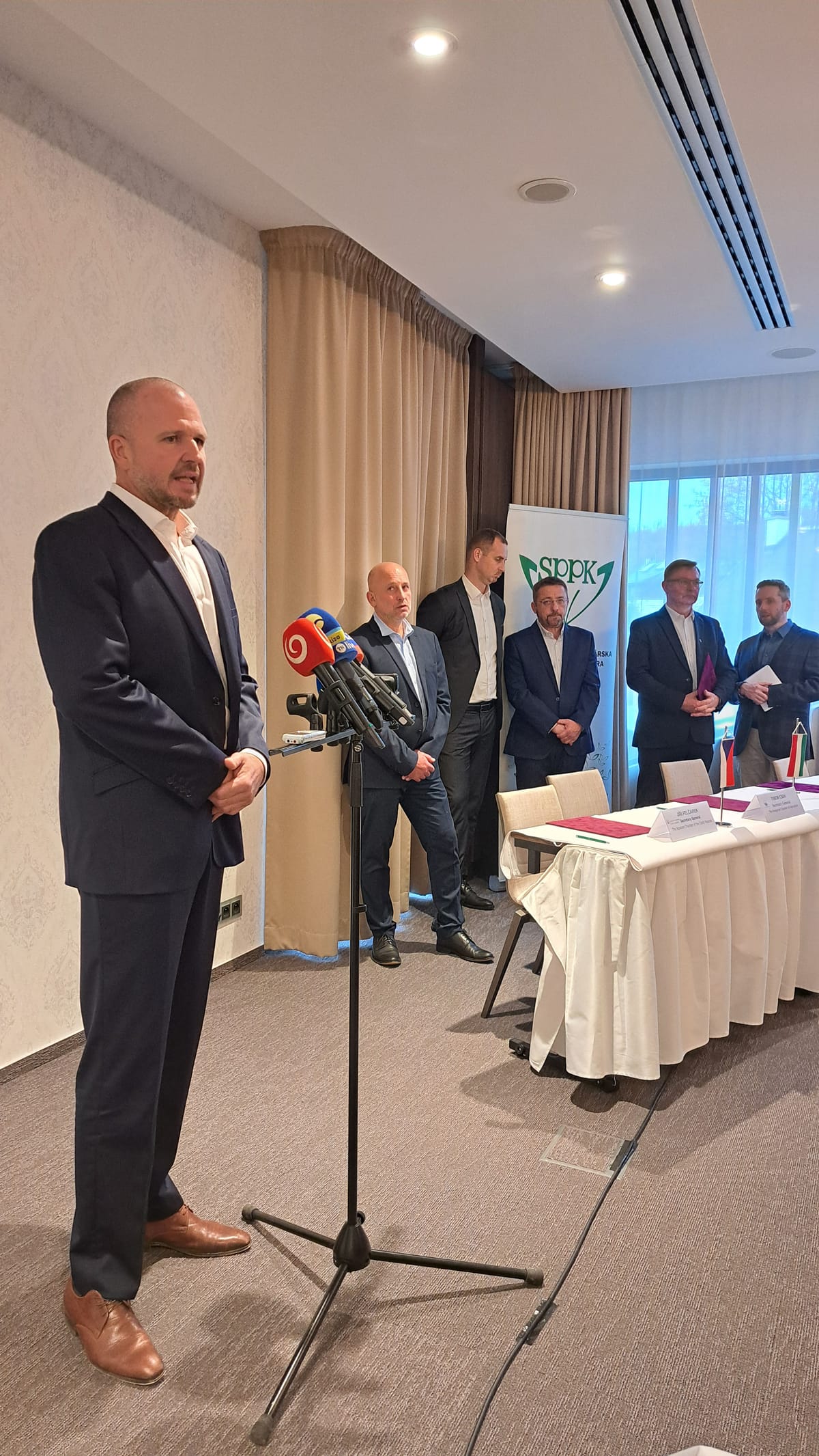 V4 Agricultural Chambers Sign 'Tatra Declaration', Disagree with EC's Proposals