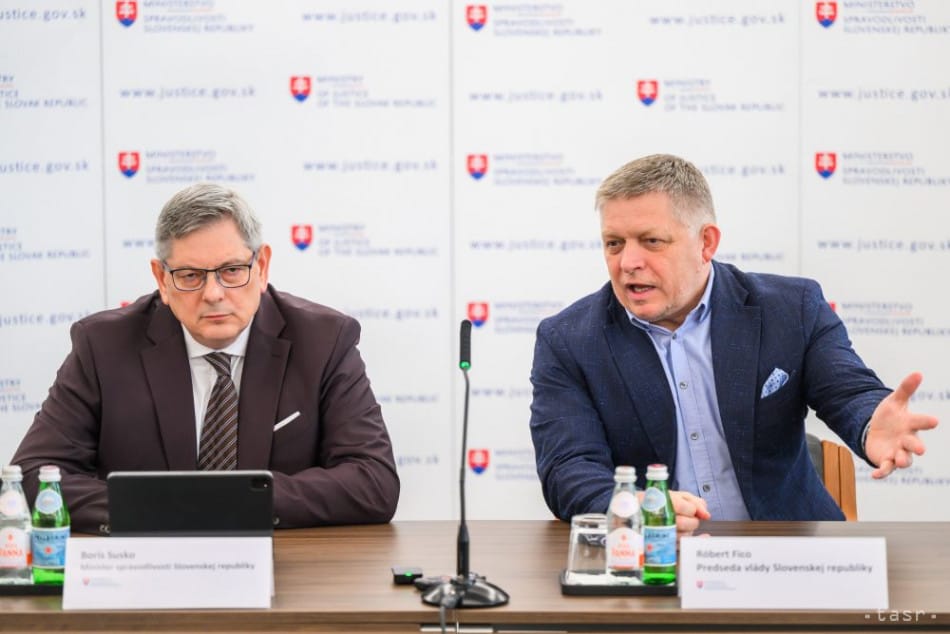 Fico: Slovakia Set to File Lawsuit with CJEU over Ban on Russian Gas