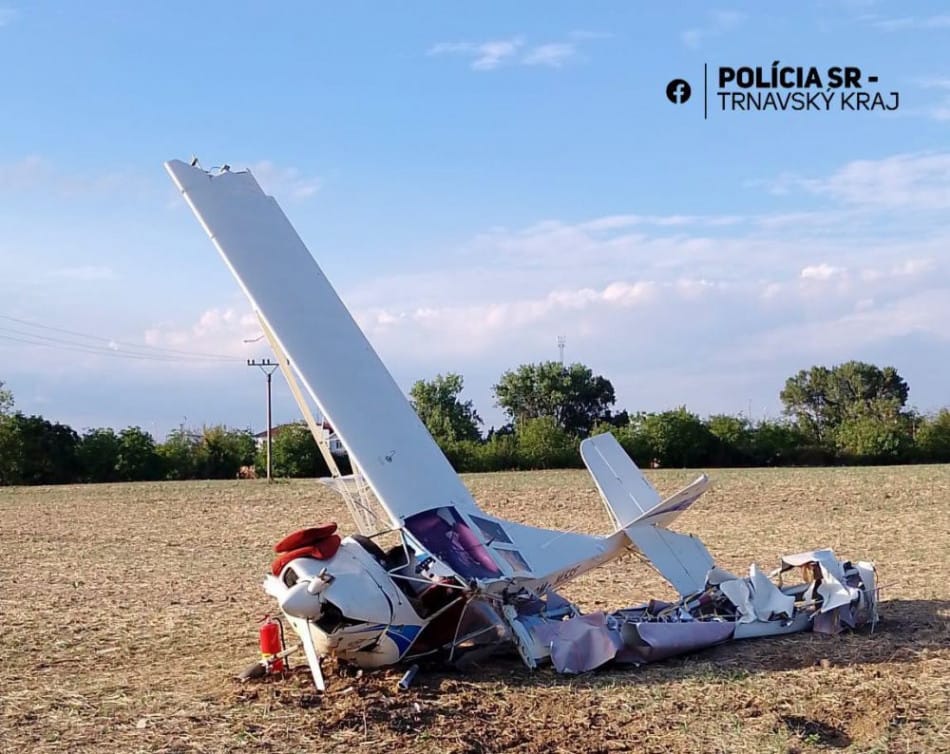 Small Plane Crash Near Sladkovicovo Leaves Two Injured