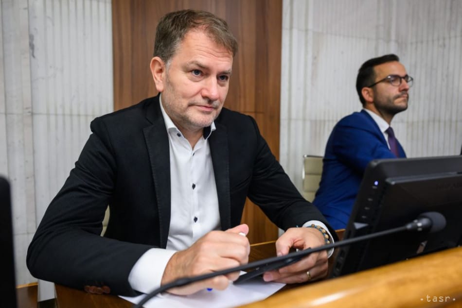 Matovic Wants to Talk with Groehling, Expects 'Revolution 2027' to Be Respected