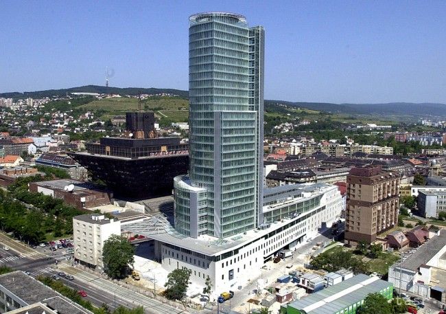 NBS: Slovak Economy Should Rise by 3.2 percent in 2016