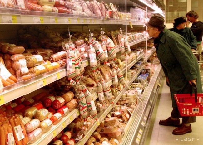 Food Prices in Slovak Outlets were Dropping in 2015, Only 10 Items Up