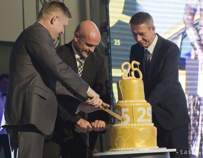 VW Slovakia Has Produced More than 4.5 Million Vehicles in 25 Years