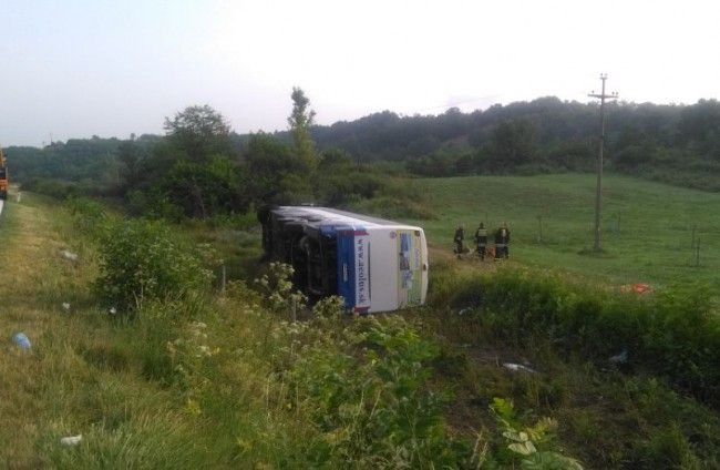 Five Slovaks Killed in Bus Crash near Serbian Town of Aleksinac