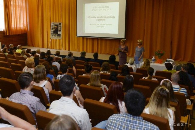 Foreign Students to Improve Their Slovak at Summer University