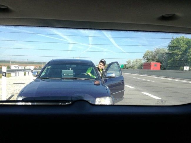 Fake Police Officer Attempts to Collect Fine on R1 Expressway