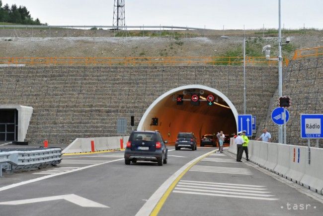 Svrcinovec-Skalite D3-motorway Stretch Opened for Motorists