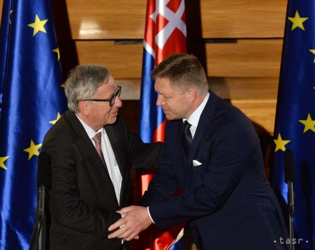 Juncker: V4 Should Organise Summit with Commission on EU Future