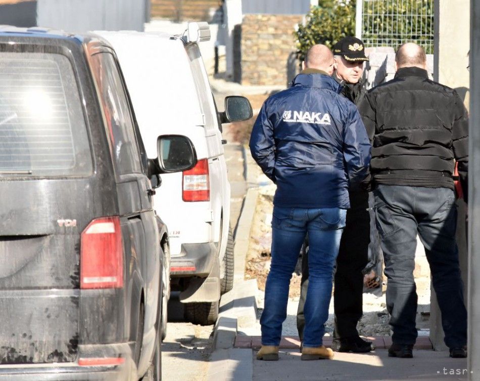 Police Detain Seven People with Suspected Ties to Italian Mafia