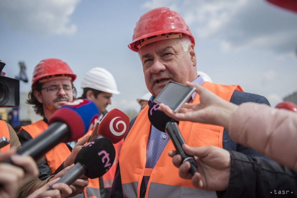Ersek: Construction of Bratislava Bypass Might Be Several Months Late
