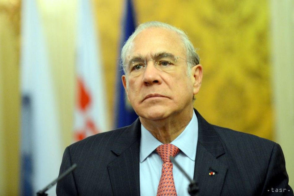 Gurria: Retirement Age Cap Not Good Idea