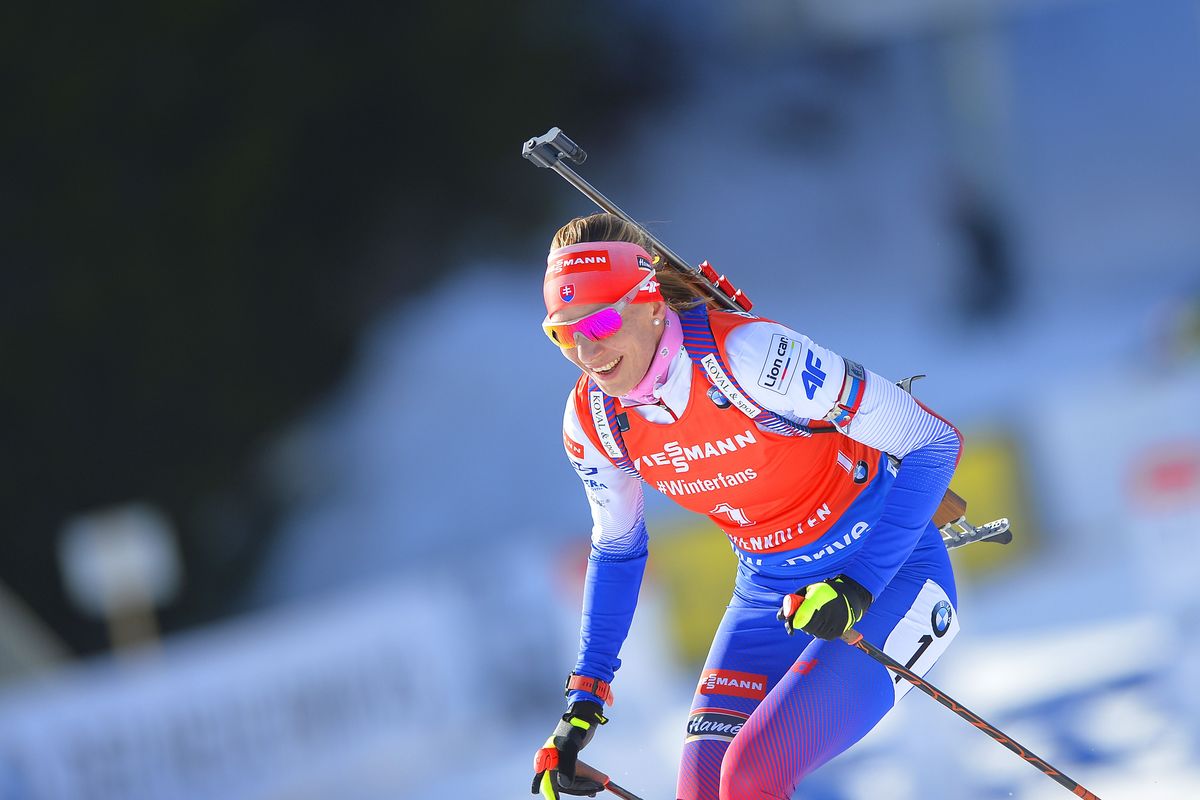 Kuzmina Tops Pursuit without Single Miss at Biathlon World Cup Finals