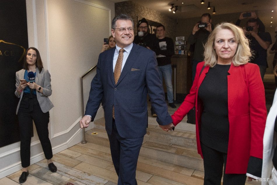 Sefcovic Wants to Reach People in Second Round with Programme and Values
