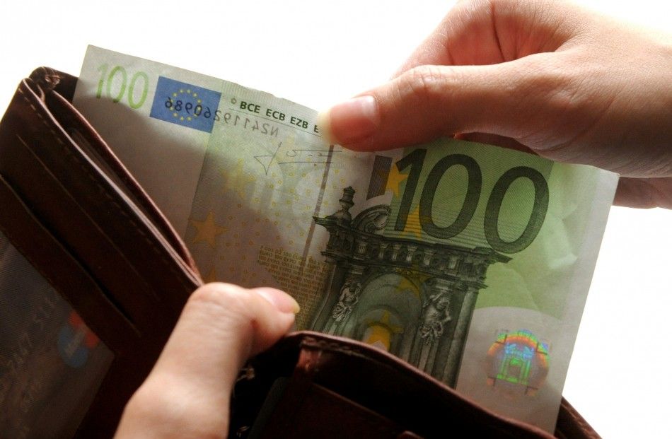 Stats Office: Average Salary in Slovakia Exceeds €1,000 for First Time in 2018