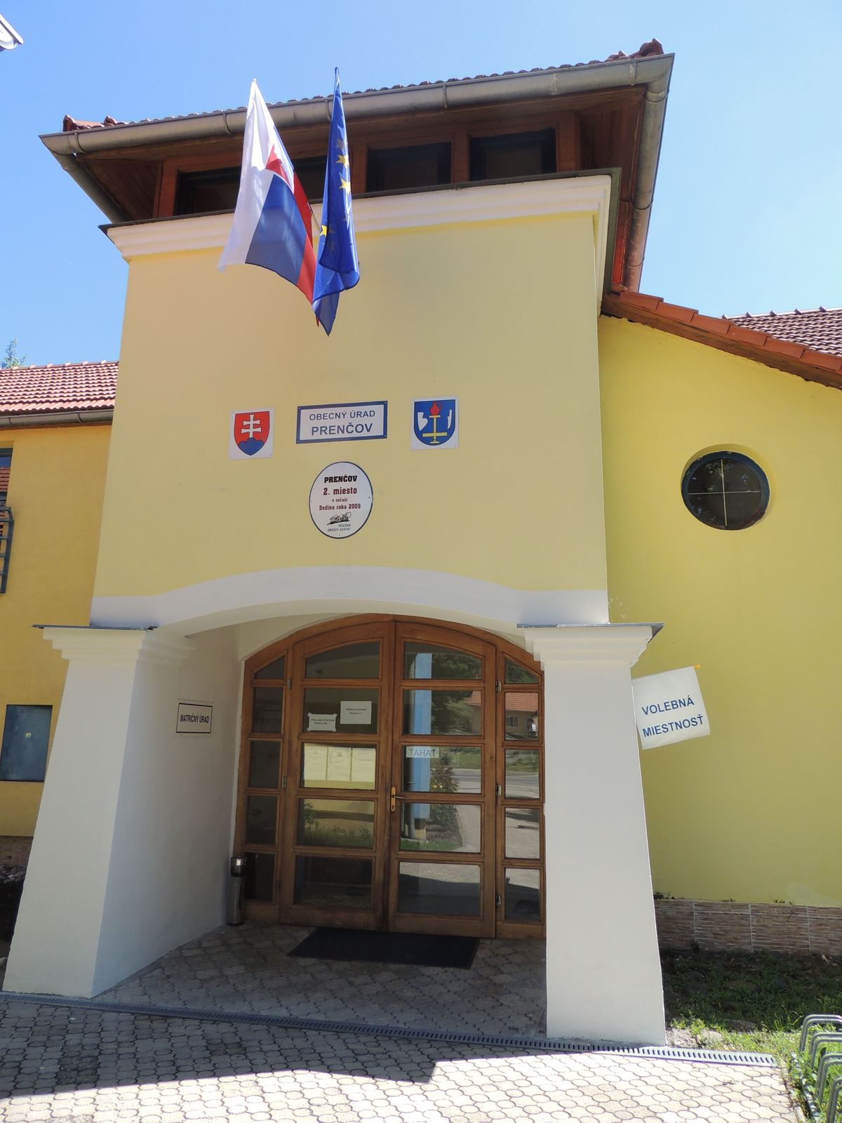 Polling Stations in Slovakia Open for European Parliament Elections
