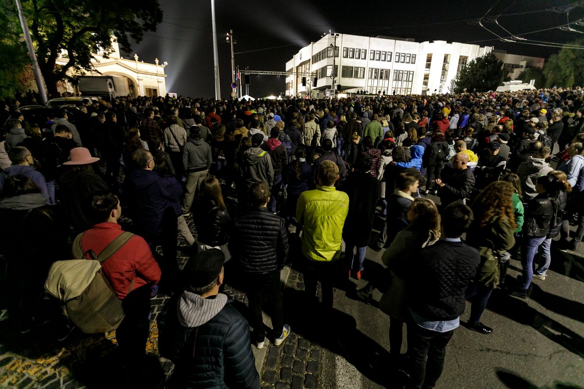 Thousands Converge Upon Bratislava to Protest Corruption