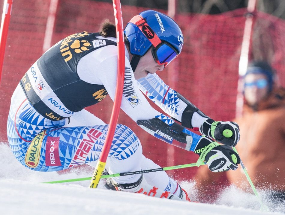 Vlhova Runner-up to Robinson in Giant Slalom in Kranjska Gora