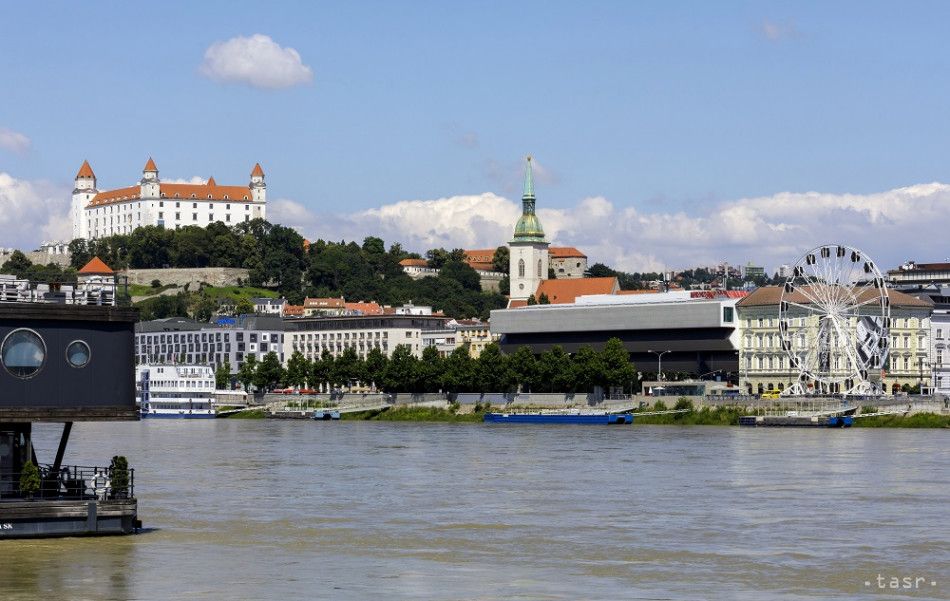 Bratislava Regional Authority Tightens Coronavirus-related Measures