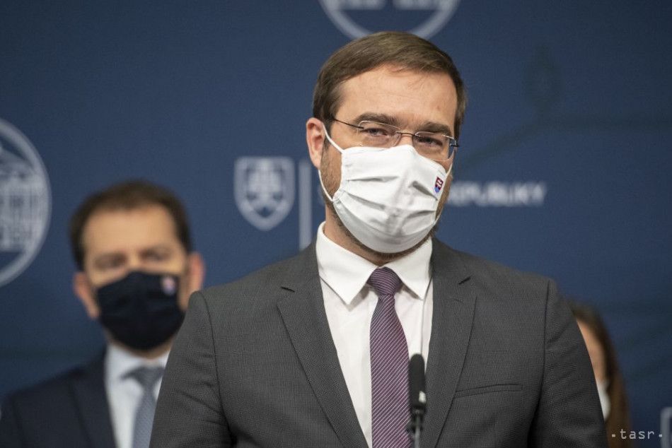 Marek Krajci Ends as Health Minister, Should Step Down Gradually