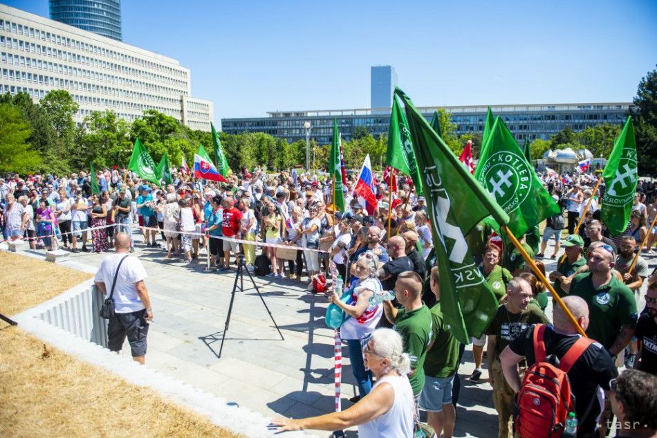 Bratislava: Protest Against Vaccination in Front of Government Office