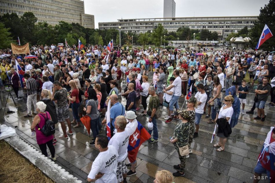 People Protest against Government and Its Measures after One Week Again