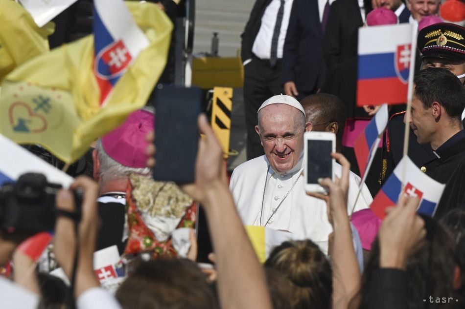 Pope Francis Arrived in Bratislava for Pastoral and State Visit of Slovakia