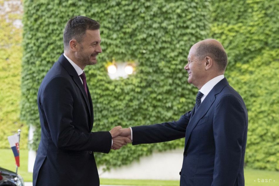 German Chancellor Scholz Receives Slovak Premier Heger in Berlin