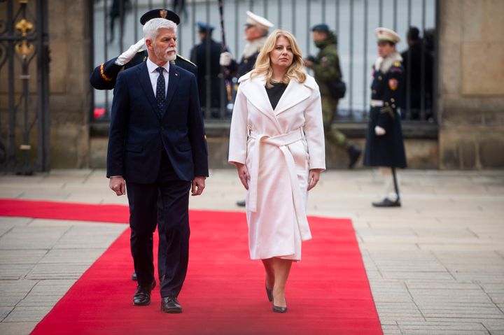 Caputova Arrives for Summit of V4 Presidents at Prague Castle
