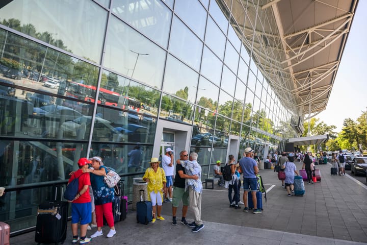 Flights from Bratislava Airport  Suspended Due to Bomb Alert