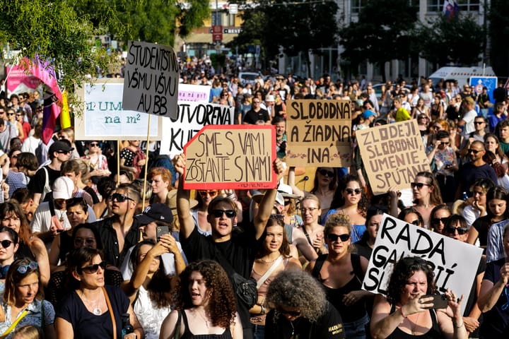 Bratislava: Thousands Protest against Culture Ministry's Recent Dismissals