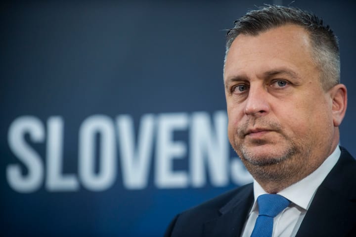 SNS: Slovakia Has Right for Financial Compensation from Ukraine, PM Must Act