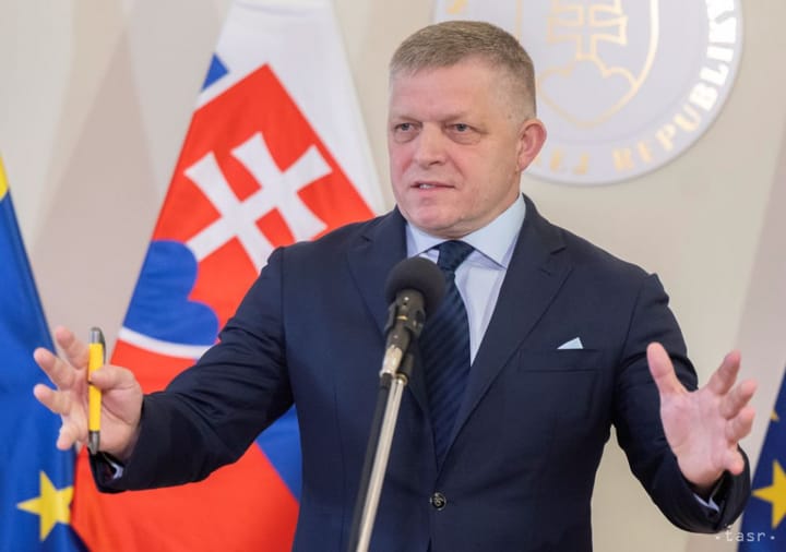 Fico: Let's Try to Revive Joint Talks between Slovak and Czech Governments