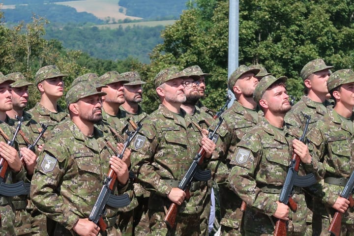 Participants in Pilot Training of National Defence Forces Take Ceremonial Oath
