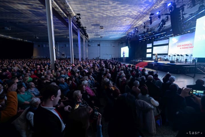 PM Fico Again Calls for Reform of Slovakia's Political System