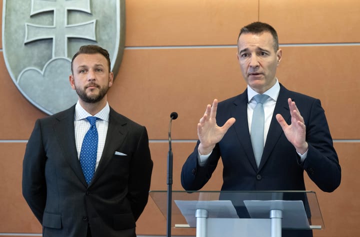 Sutaj Estok: Threatening Messages Concern 19 Schools, Mostly in Bratislava