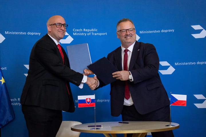 Raz and Bednarik Seek to Bring Prague-Bratislava Rail Journey below Two Hours