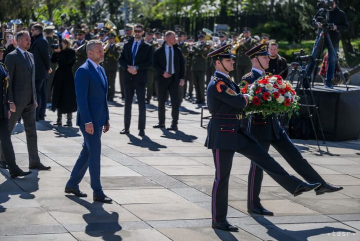 President: Current Events Shouldn't Overshadow Liberation by Red Army in WWII