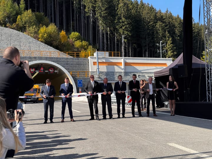 Hubova–Ivachnova D1-motorway Section Officially Opened on Monday