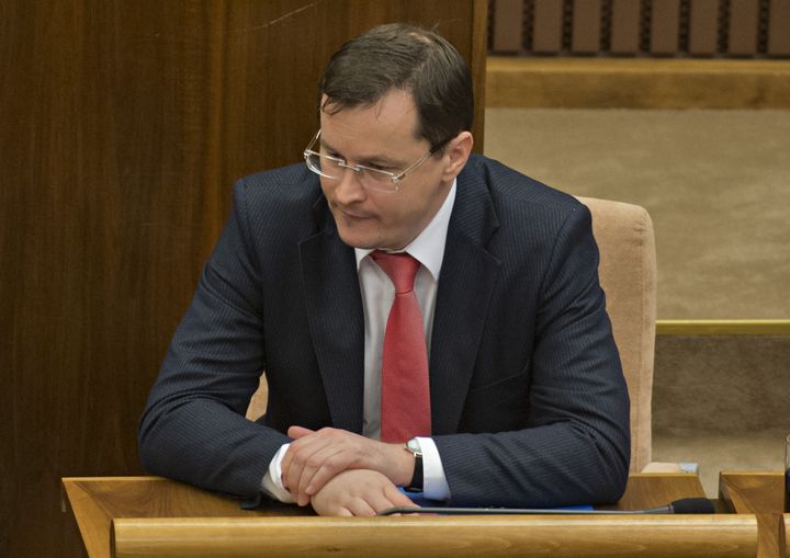 Draxler: Some Teachers Might Not Have Seen Hikes on Their Payslips